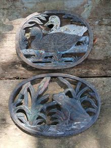 Cast iron trivets