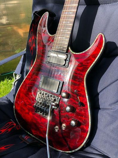 Schecter C1 Hellraiser
