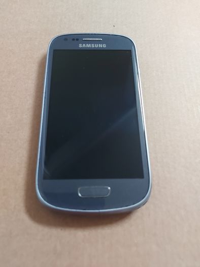 Samsung Galaxy SIII, Model GT-I8200N, 8GB, in excellent condition