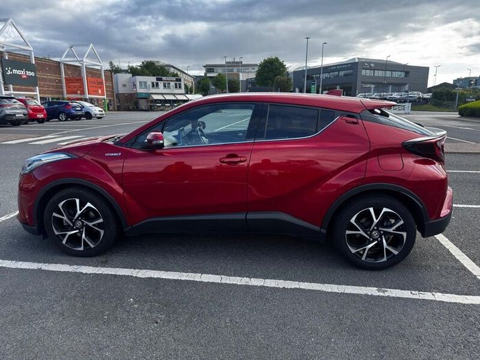 Toyota C-HR 2021