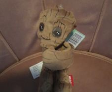 marvel groot snuggle snapper