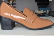 Road tan shoes