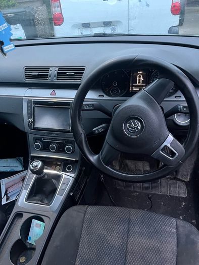 2010 Volkswagen Passat