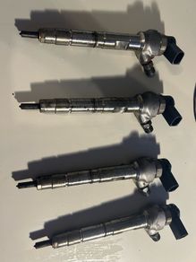 Genuine Audi VW CR Injector for 2.0 TDI Engines - 04L1302777AC