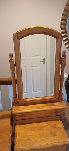 Solid Wood Bedside Lockers & Mirror Vanity