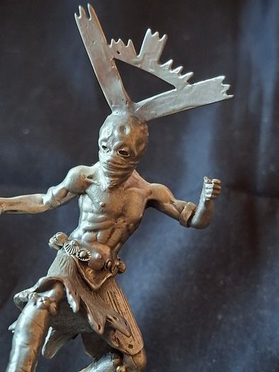 Rare Find a 1982 Chilmark Fine Pewter sculpture titled Apache Gan Dancer by artist Don Polland. It is a limited edition piece, specifically numbered 398 out of a total of 2,500 produced, Postage Available or collection