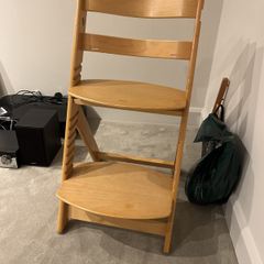 Babylo grow with me high chair