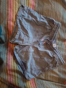 GAP shorts, size L age 9-10yrs