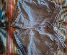 GAP shorts, size L age 9-10yrs