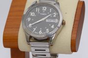Vintage Timex Gents Quartz Watch