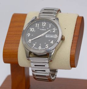 Vintage Timex Gents Quartz Watch