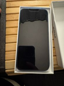 iPhone 13 256GB excellent condition