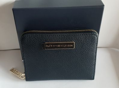 New Tommy Hilfiger Purse Wallet