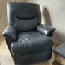 Natuzzi leather sofa and 2 recliners Image 3
