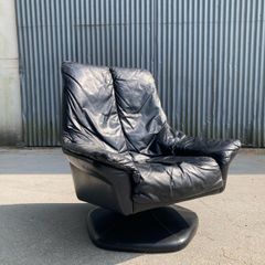 Mid Century Swivel Lounge Chair - Warehouse and Showroom Open Saturday 12th September 12 till 4pm  Eircode R95T227