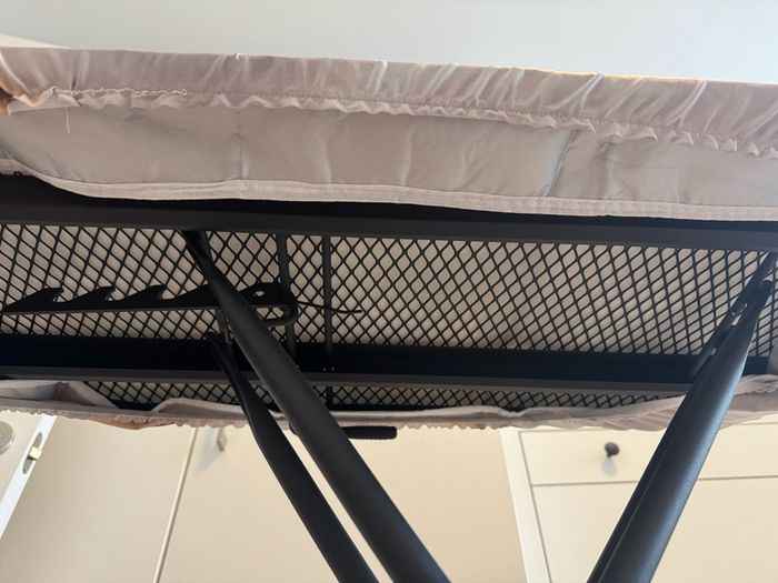iron table