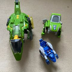 VTEch switch and go dinos with sounds and lights