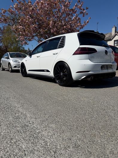 2017 Volkswagen Golf Gti