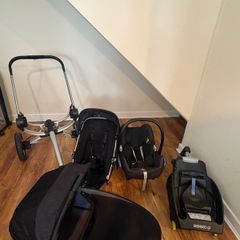 3 in 1 Baby Travel System - Quinny + Maxi Cosi + ISOFIX Base