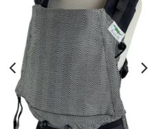 Buzzidil baby carrier