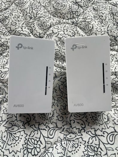 TP-Link AV600 Powerline Wi-Fi Extenders