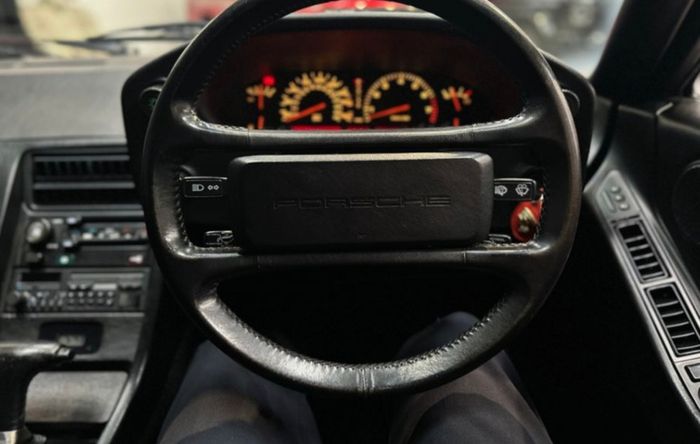Porsche 928 S4 5.0 V8 Automatic