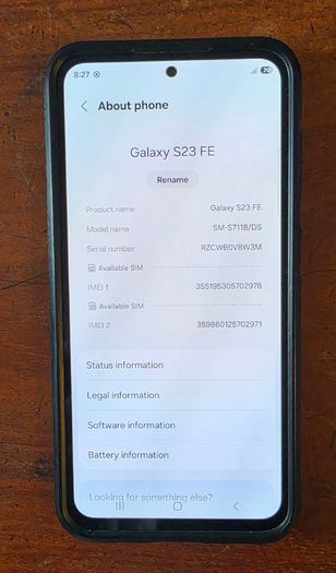 Samsung Galaxy S23 FE + Spigen Case, Mint condition