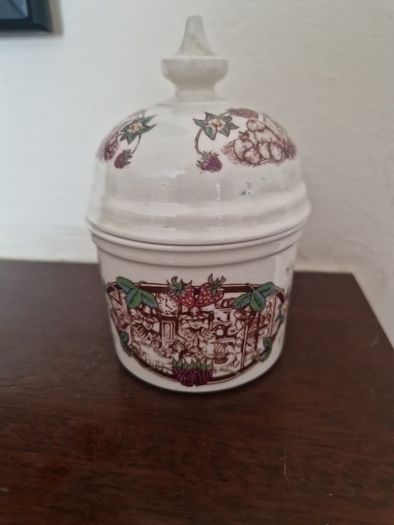 pottery jar
