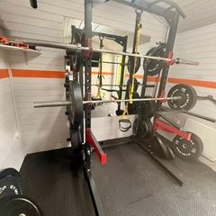 Home Gym - 422.5kg of weights - Squat rack - Olly Bars x 3 and much more