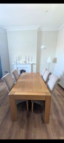 Oak dining table and 6 chairs