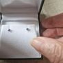 studs earrings Image 3
