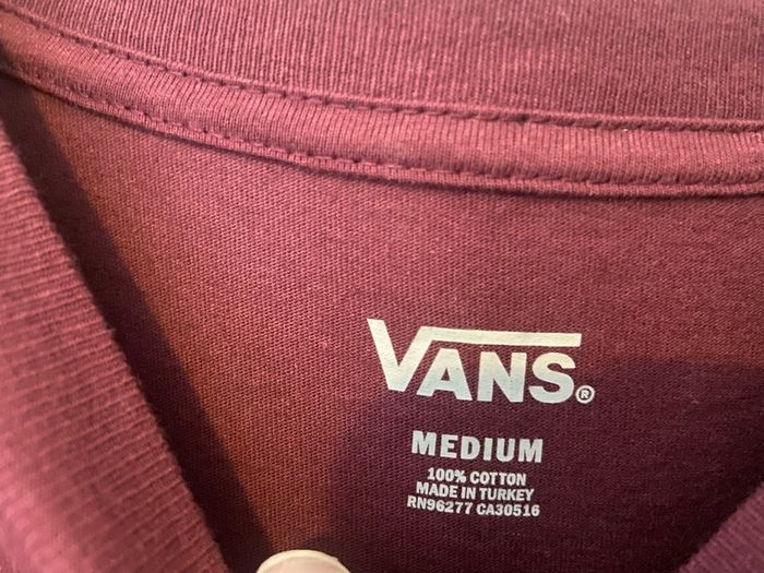 Brand new genuine men's Vans t shirt