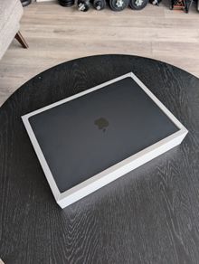 MacBook Air 15-inch M4, 16GB/512GB, Unused, Open Box