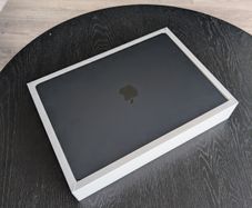 MacBook Air 15-inch M4, 16GB/512GB, Unused, Open Box