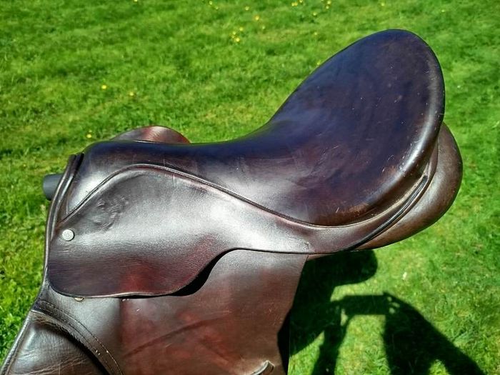 Berney Bros GP Saddle 17.5 inch