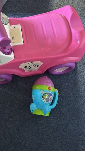 ride on car