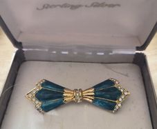 Vintage Costume Brooch Collection - Elegant Retro Pins 5 Pieces