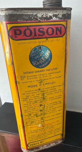 Vintage French 1930's Poison Tin