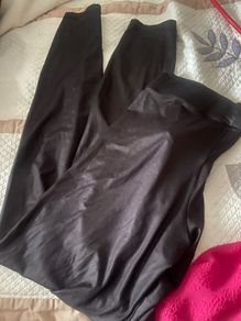 Wet look leggings