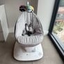 MamaRoo 5 baby swing Image 2