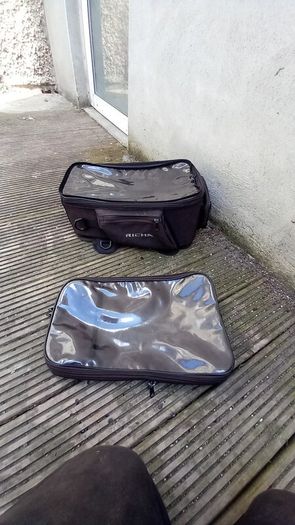 Richa touring magnetic tank bag