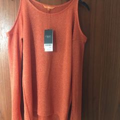 Next Ladies top size 6. Brand new