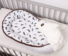 Baby pod nest cocoon