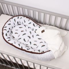 Baby pod nest cocoon