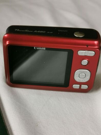 A Canon PowerShot A480 Digital camera