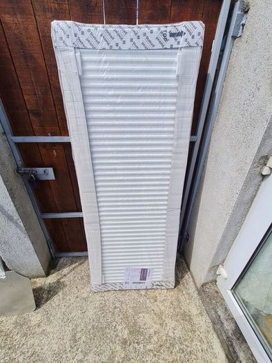 Radiator 1600x600 brand new