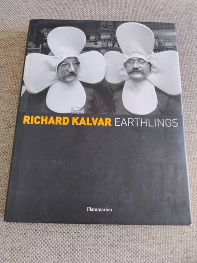 Richard Kalvar Earthlings 2007 photography book hardback with dustcover in very good condition FREE STANDARD POSTAGE INCLUDED