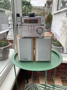 CD player and radio