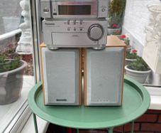 CD player and radio