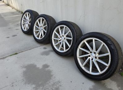 20" 5x112 Vossen , 4x Like New Tyres .